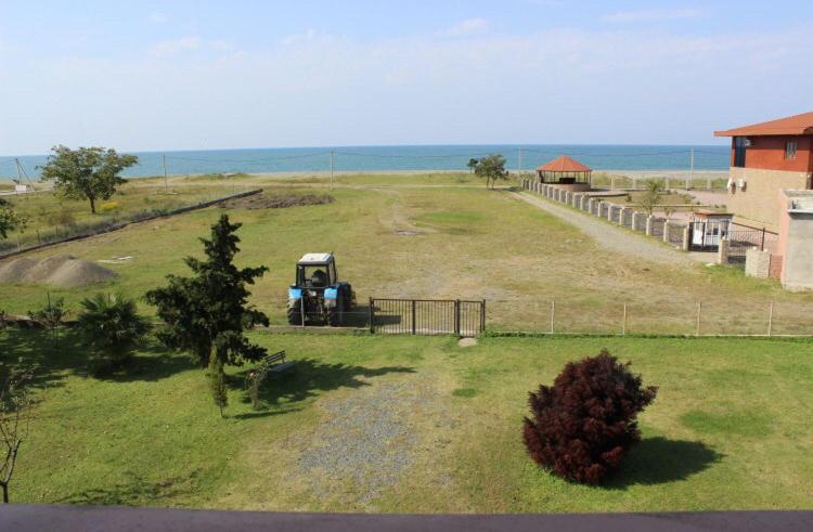 Дом На Пляже Black Sea House Kobuleti Exterior photo