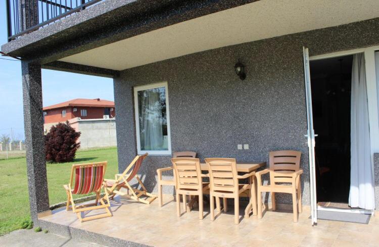 Дом На Пляже Black Sea House Kobuleti Exterior photo
